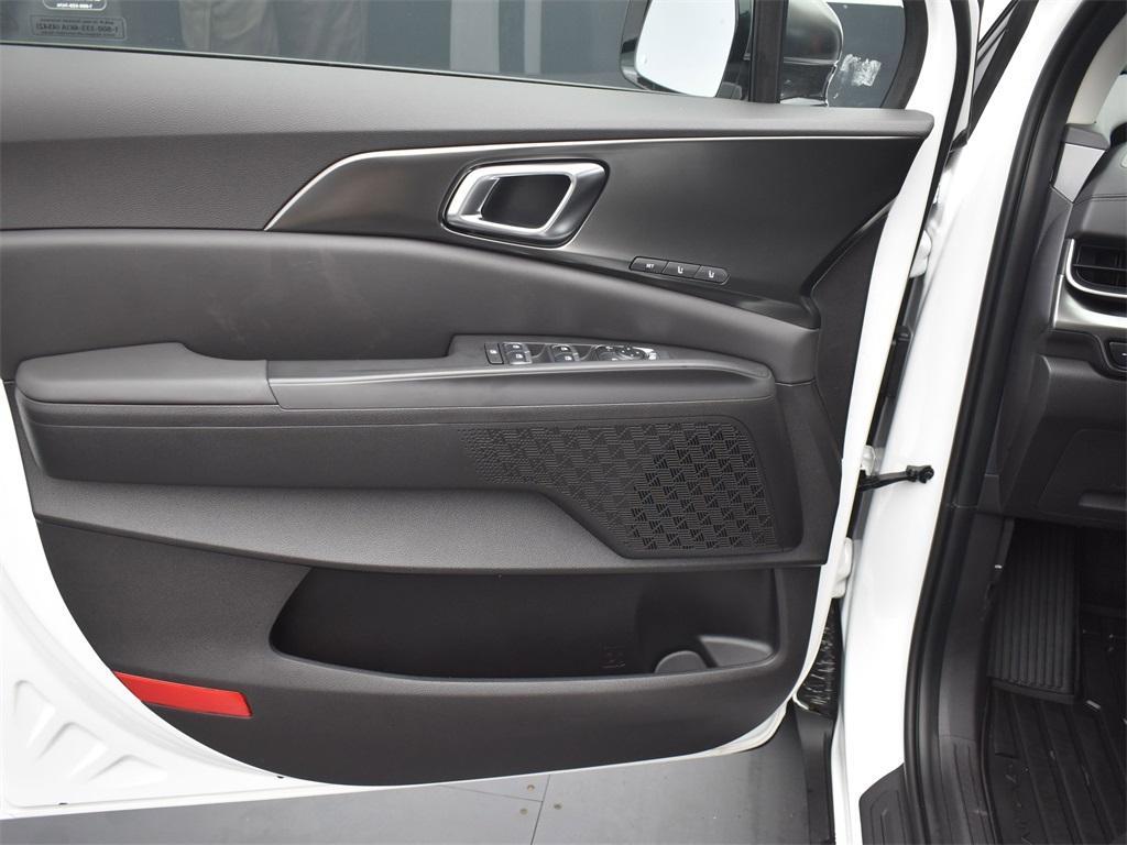 new 2026 Kia Carnival car, priced at $47,320