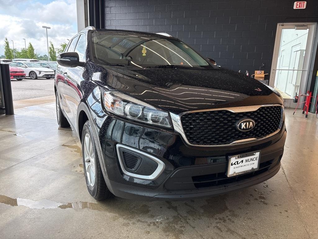 used 2018 Kia Sorento car, priced at $13,987