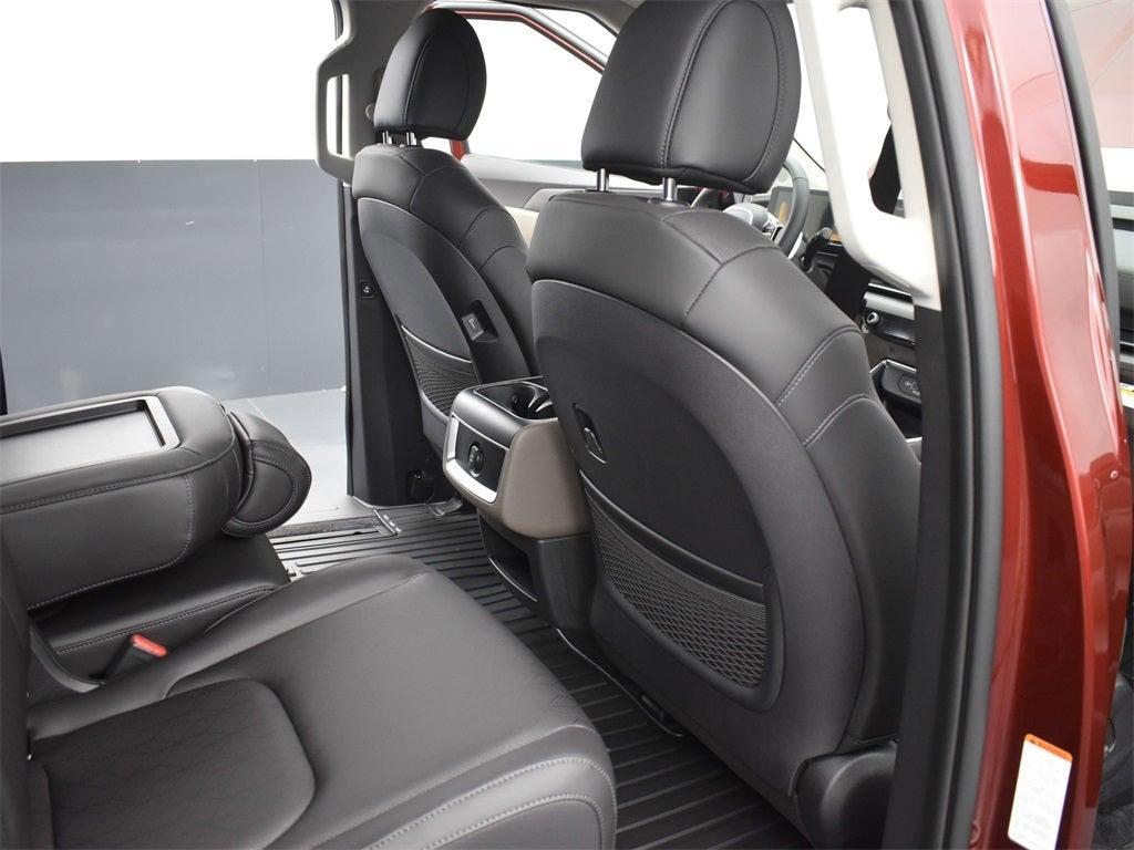 new 2026 Kia Carnival Hybrid car, priced at $43,508