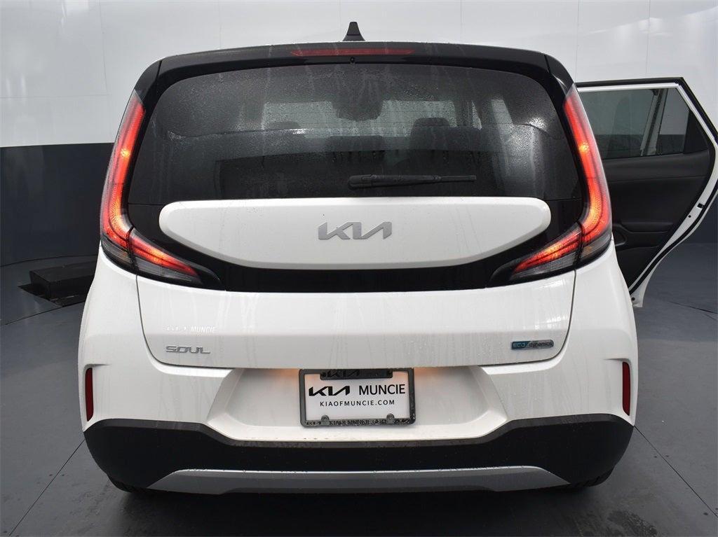 new 2025 Kia Soul car, priced at $24,201