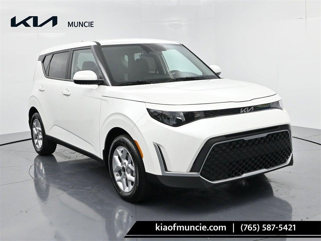 new 2025 Kia Soul car, priced at $23,899