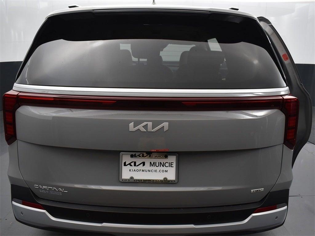 new 2025 Kia Carnival car, priced at $44,855