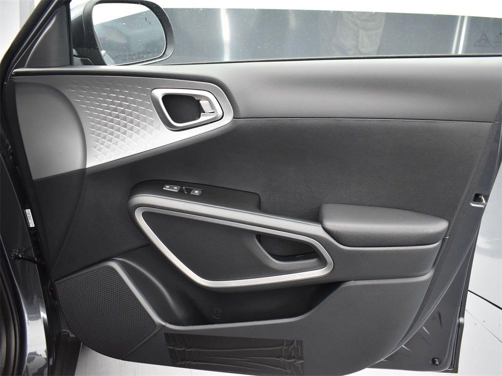 new 2025 Kia Soul car, priced at $21,386