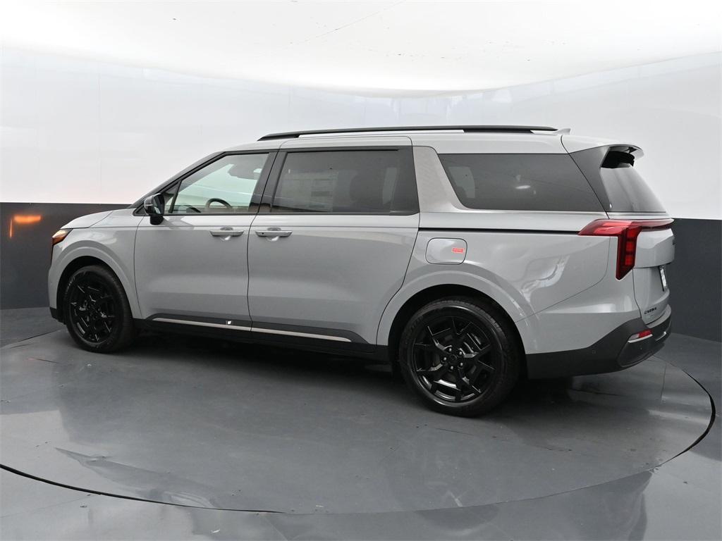 new 2026 Kia Carnival Hybrid car, priced at $48,731