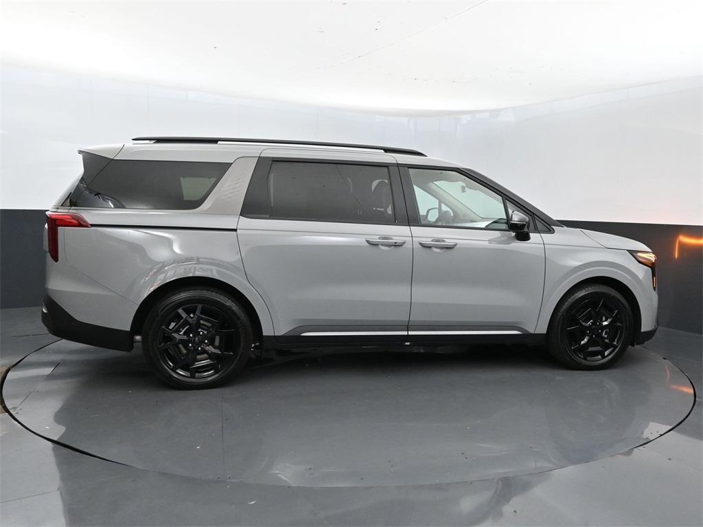 new 2026 Kia Carnival Hybrid car, priced at $48,731