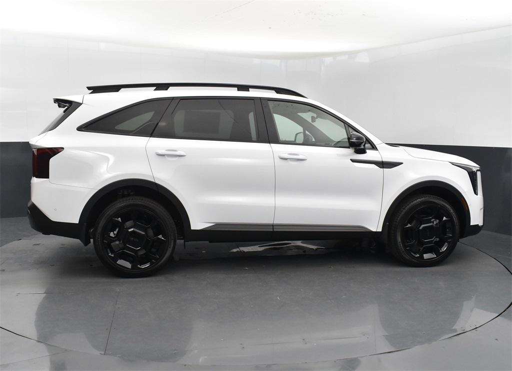 new 2025 Kia Sorento car, priced at $44,249