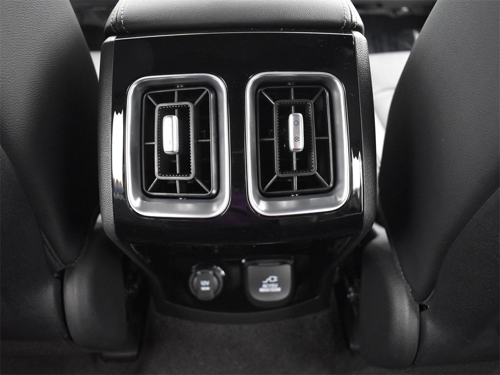 new 2025 Kia Sorento car, priced at $44,249