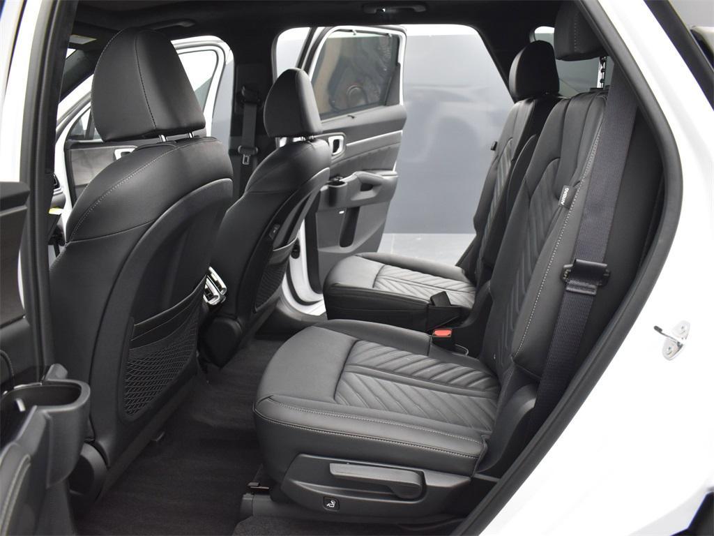 new 2025 Kia Sorento car, priced at $44,249