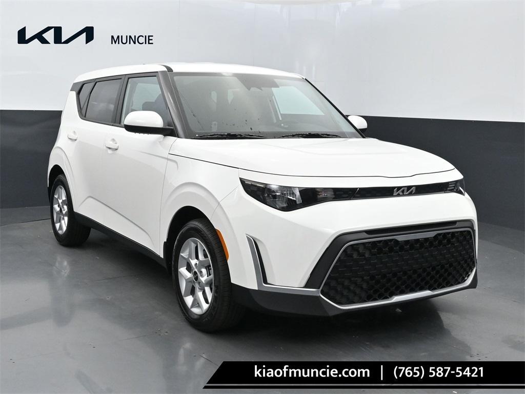 new 2025 Kia Soul car, priced at $21,619