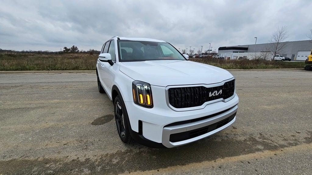 new 2025 Kia Telluride car, priced at $45,274