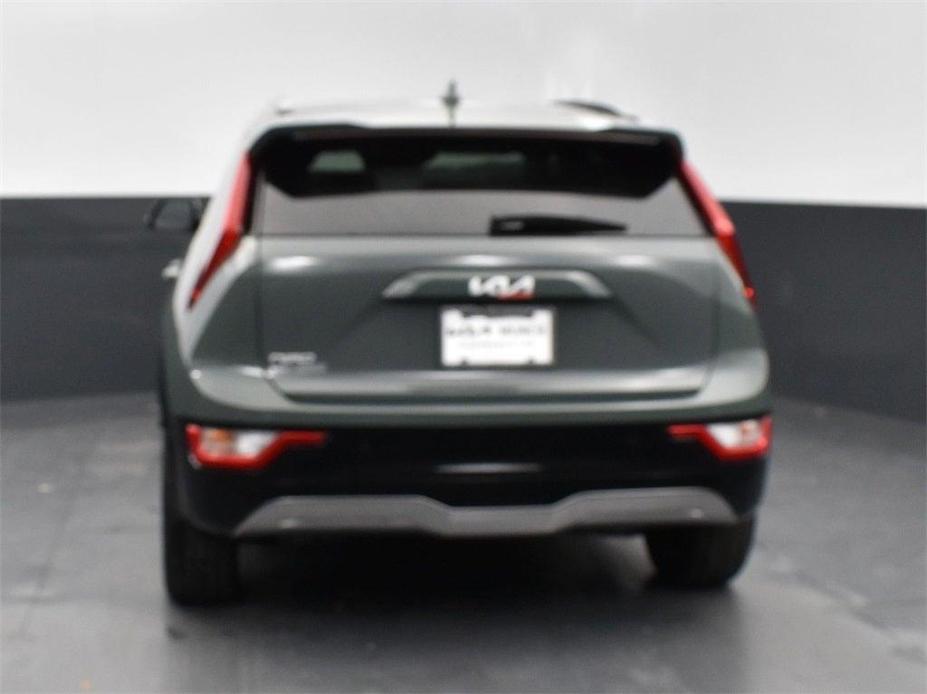 new 2025 Kia Niro EV car, priced at $35,722