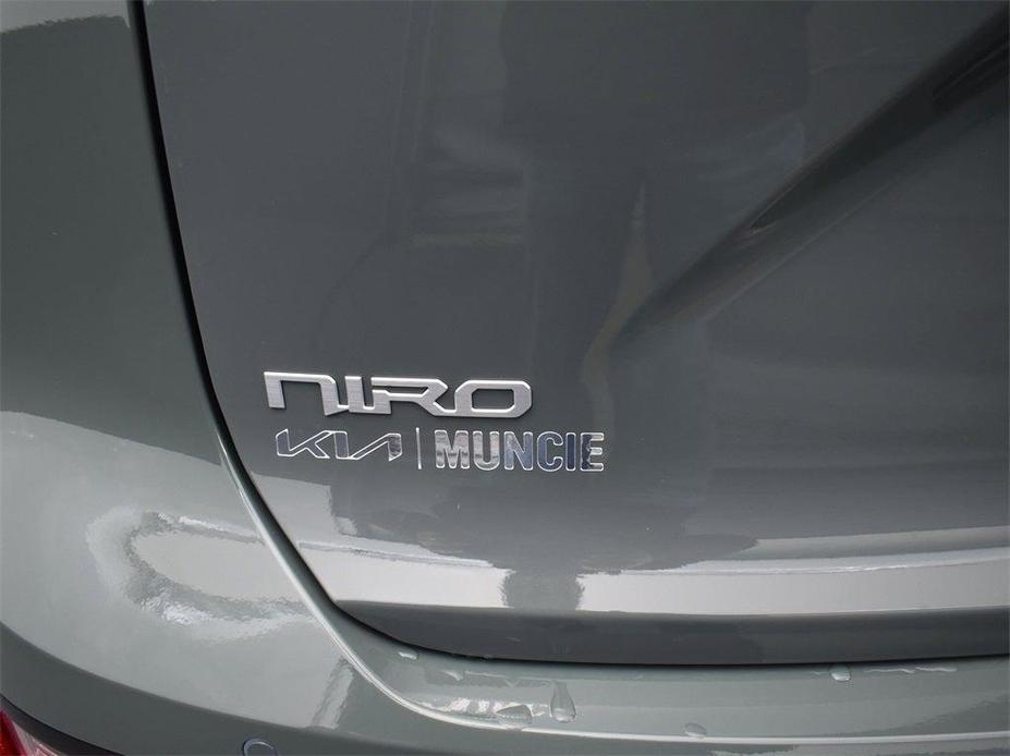 new 2025 Kia Niro EV car, priced at $35,722