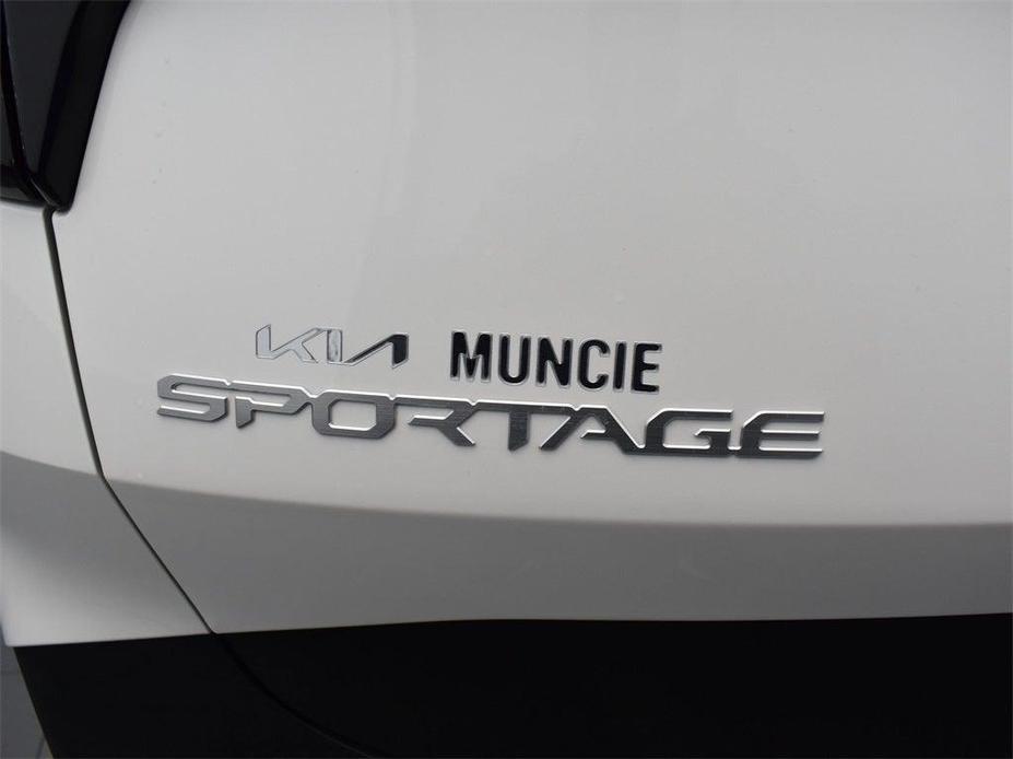 new 2025 Kia Sportage Hybrid car, priced at $36,185