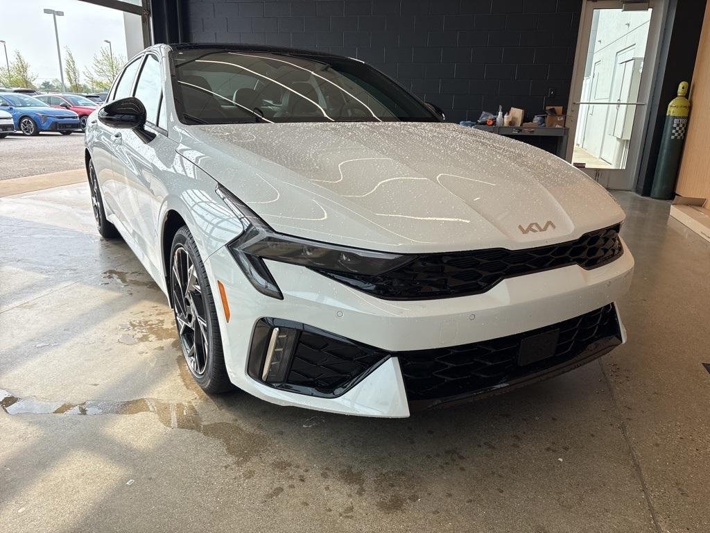 new 2025 Kia K5 car, priced at $29,819