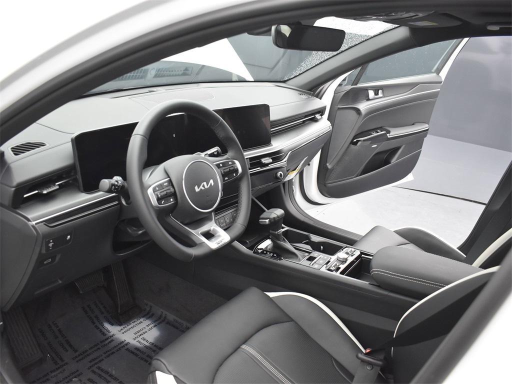 new 2025 Kia K5 car, priced at $29,819