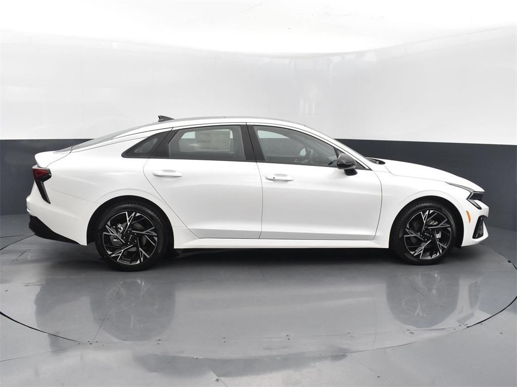 new 2025 Kia K5 car, priced at $29,819