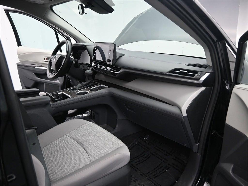 used 2023 Toyota Sienna car, priced at $28,187