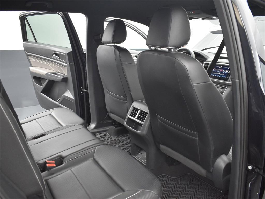 used 2021 Volkswagen Atlas Cross Sport car, priced at $24,611