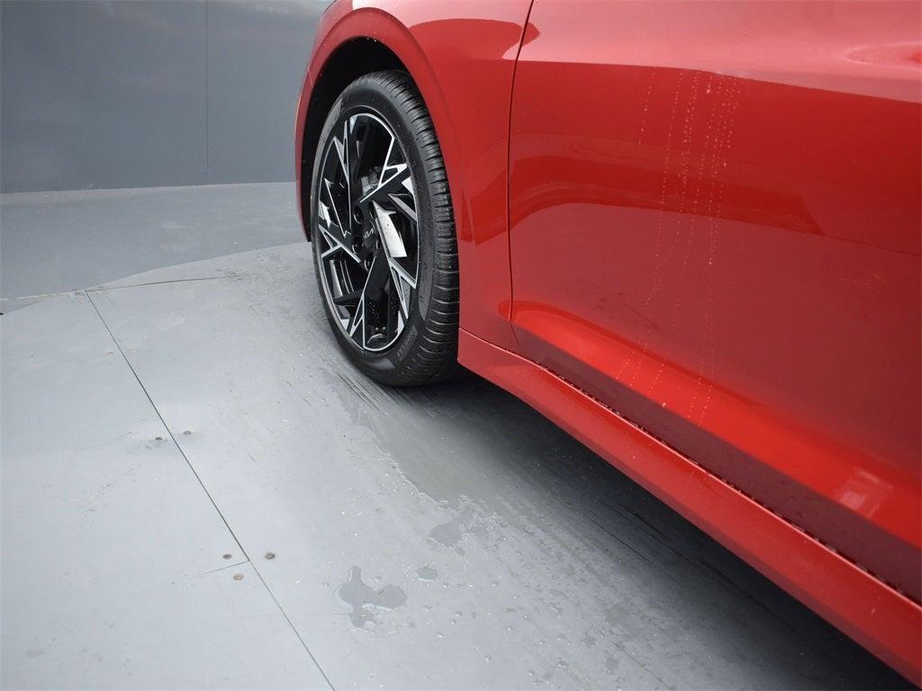 new 2026 Kia K5 car, priced at $29,978