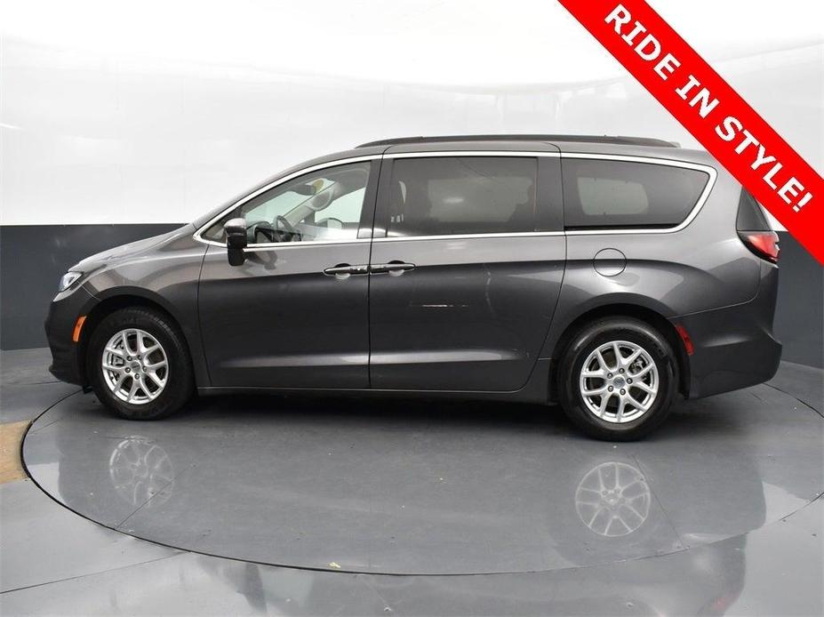 used 2022 Chrysler Pacifica car, priced at $23,887