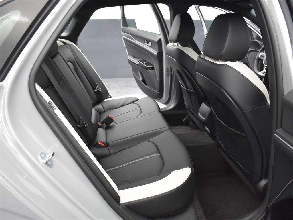 new 2025 Kia K5 car, priced at $28,976