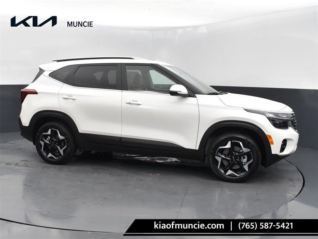 new 2025 Kia Seltos car, priced at $28,654