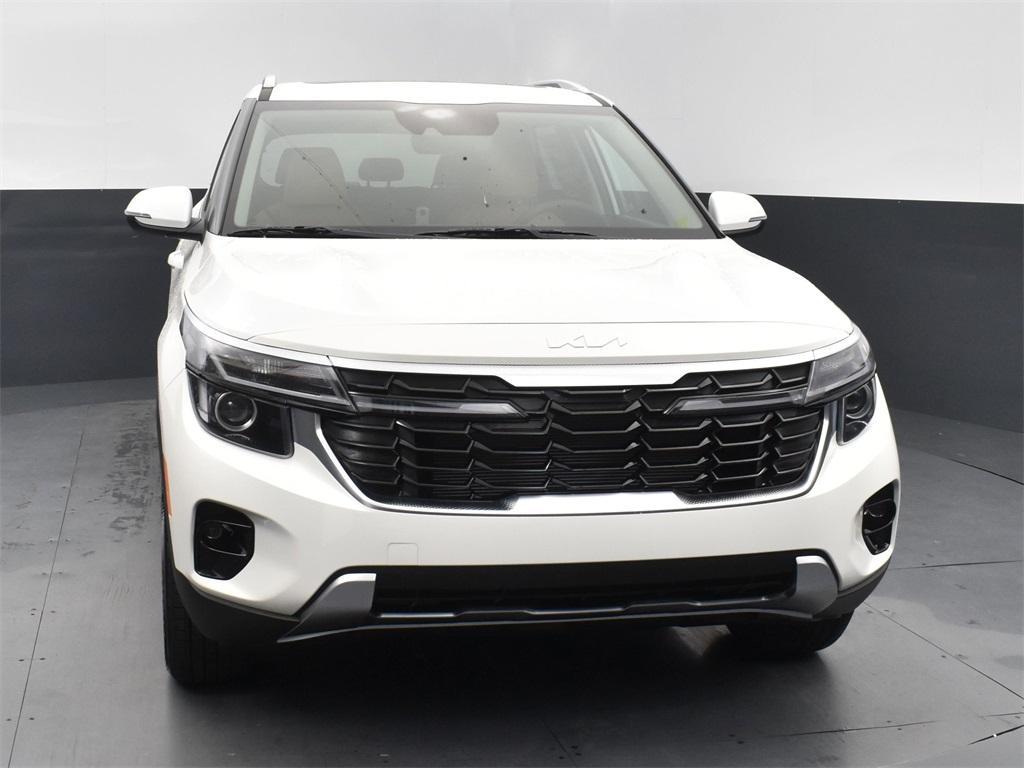 new 2025 Kia Seltos car, priced at $29,404