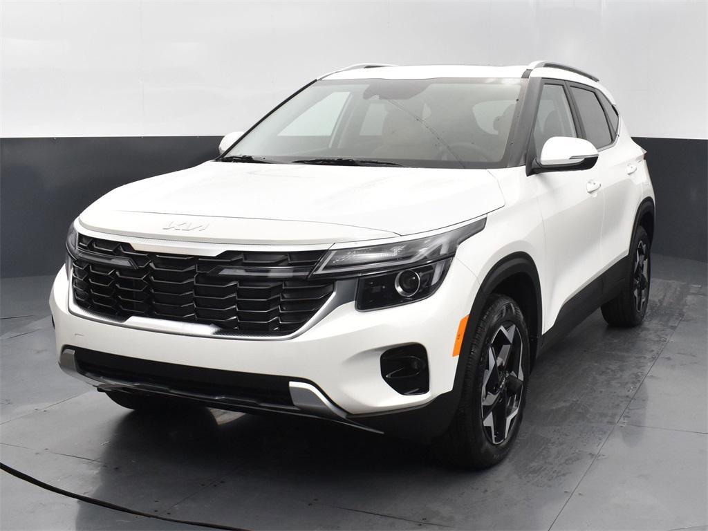 new 2025 Kia Seltos car, priced at $29,404