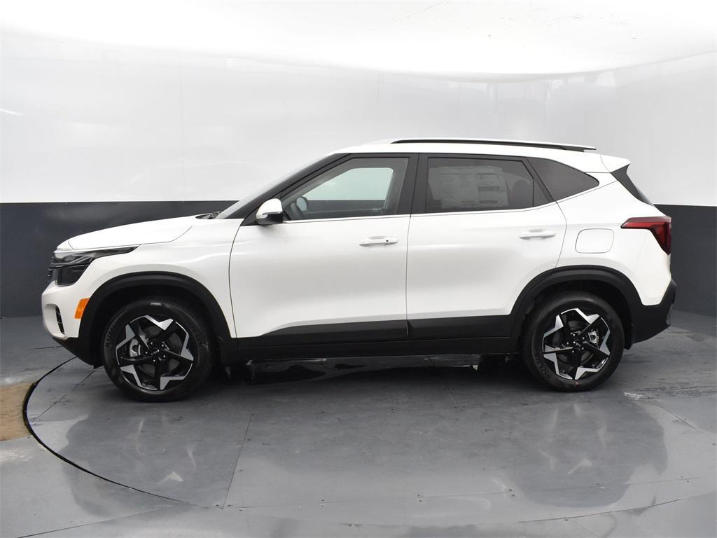 new 2025 Kia Seltos car, priced at $29,404