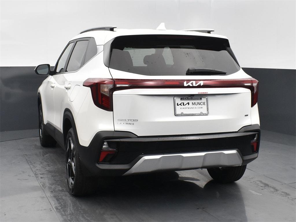 new 2025 Kia Seltos car, priced at $29,404