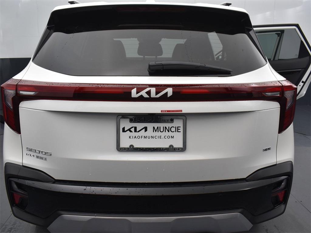 new 2025 Kia Seltos car, priced at $29,404