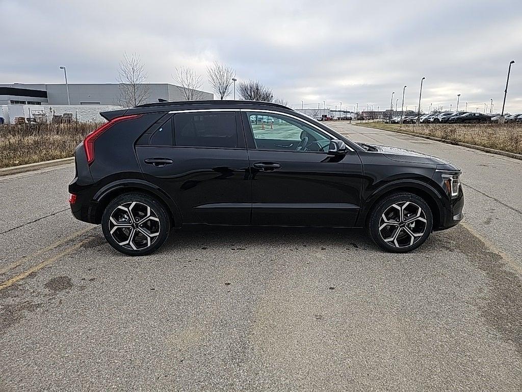 new 2025 Kia Niro car, priced at $33,628