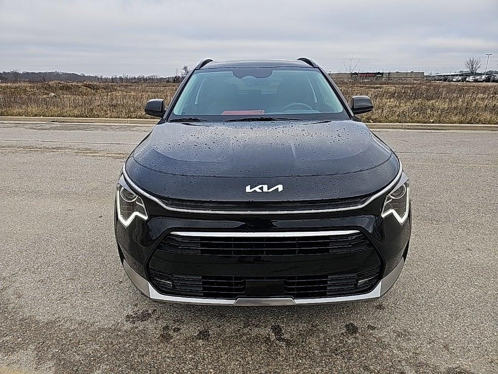 new 2025 Kia Niro car, priced at $33,628