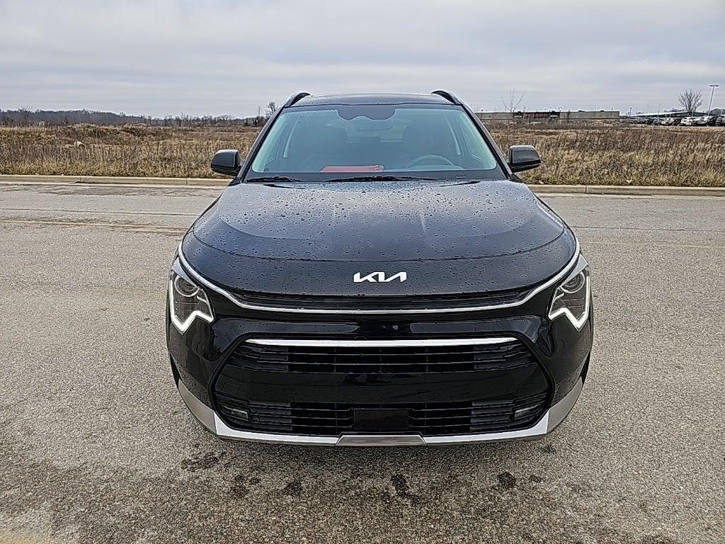 new 2025 Kia Niro car, priced at $33,628