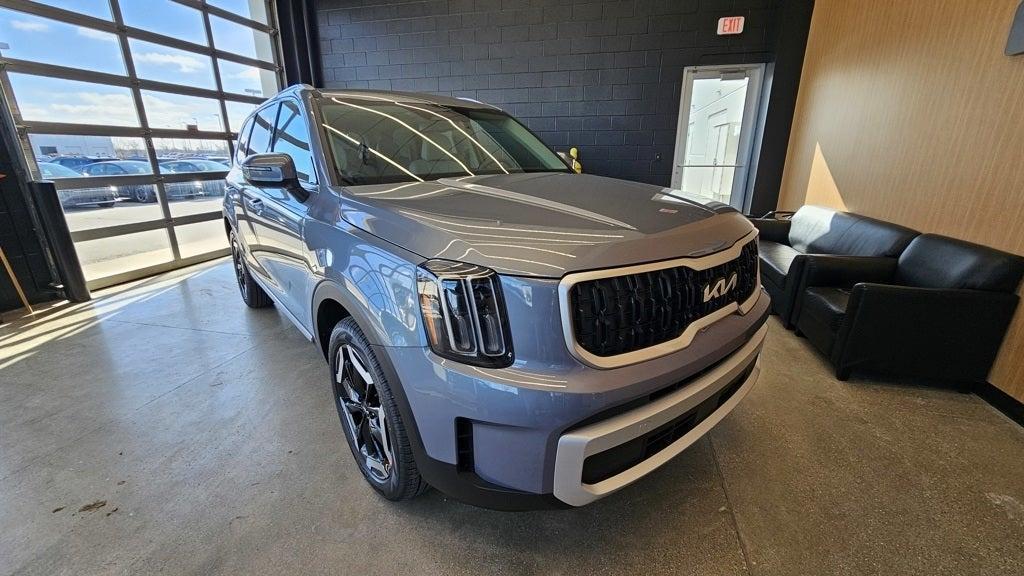 new 2025 Kia Telluride car, priced at $41,581