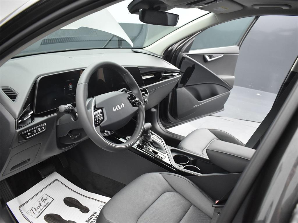 new 2025 Kia Niro car, priced at $32,335
