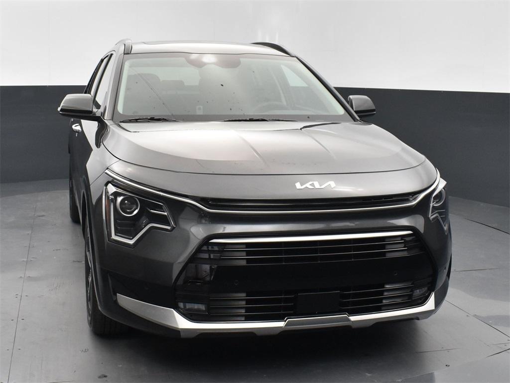 new 2025 Kia Niro car, priced at $32,335