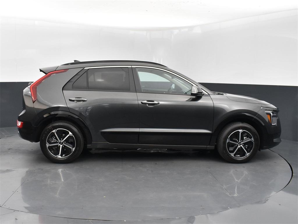 new 2025 Kia Niro car, priced at $32,335