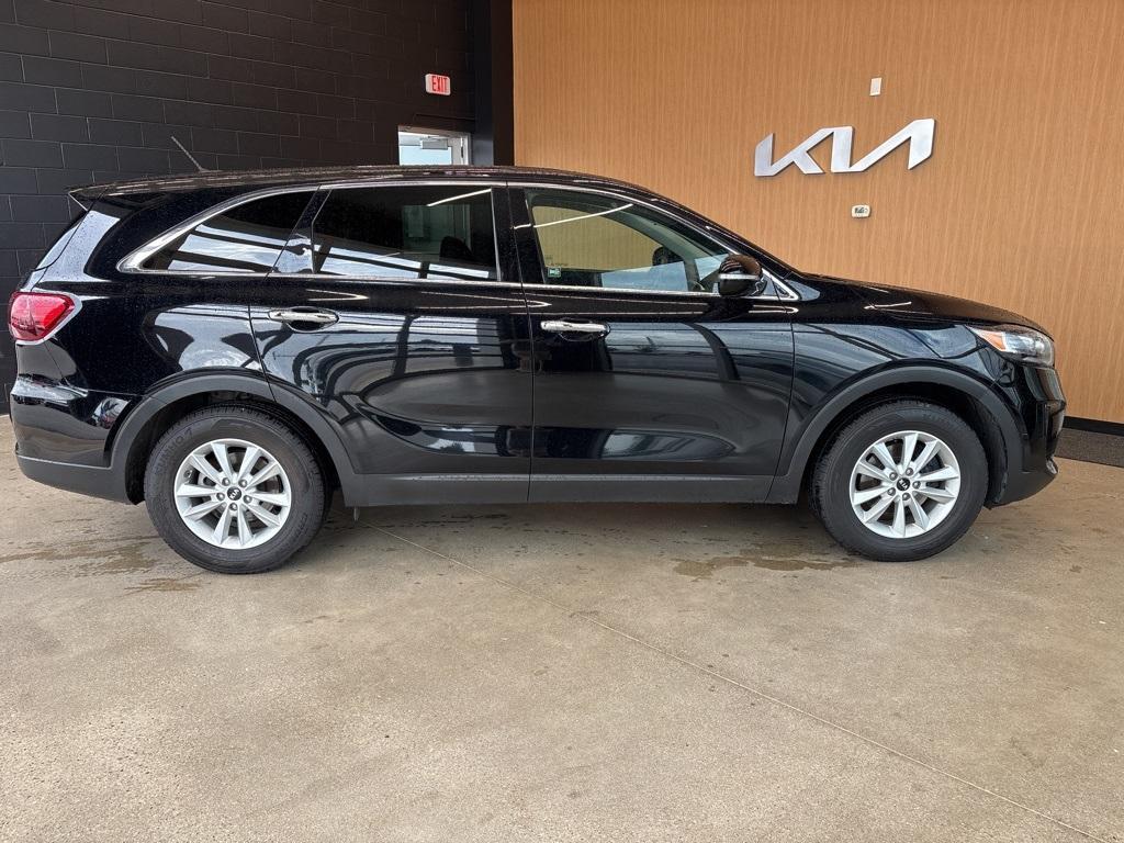 used 2020 Kia Sorento car, priced at $18,487