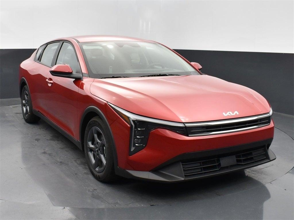 new 2025 Kia K4 car, priced at $23,576