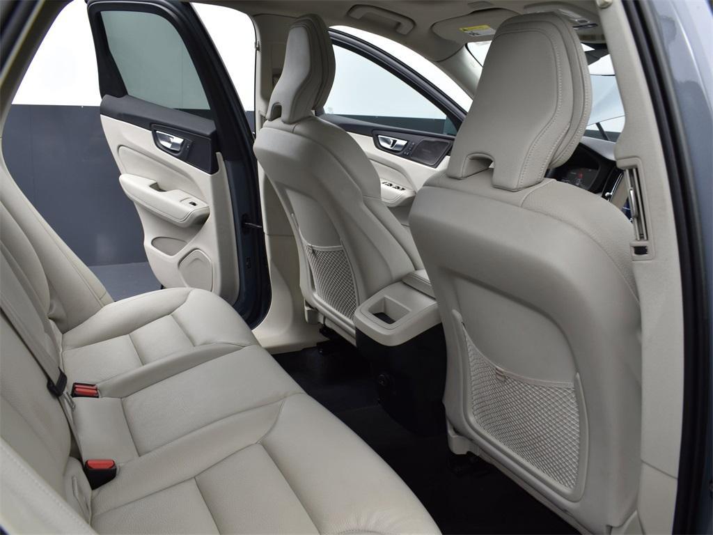 used 2023 Volvo XC60 car, priced at $34,453