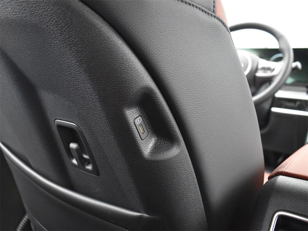 new 2025 Kia Sportage Hybrid car, priced at $39,355
