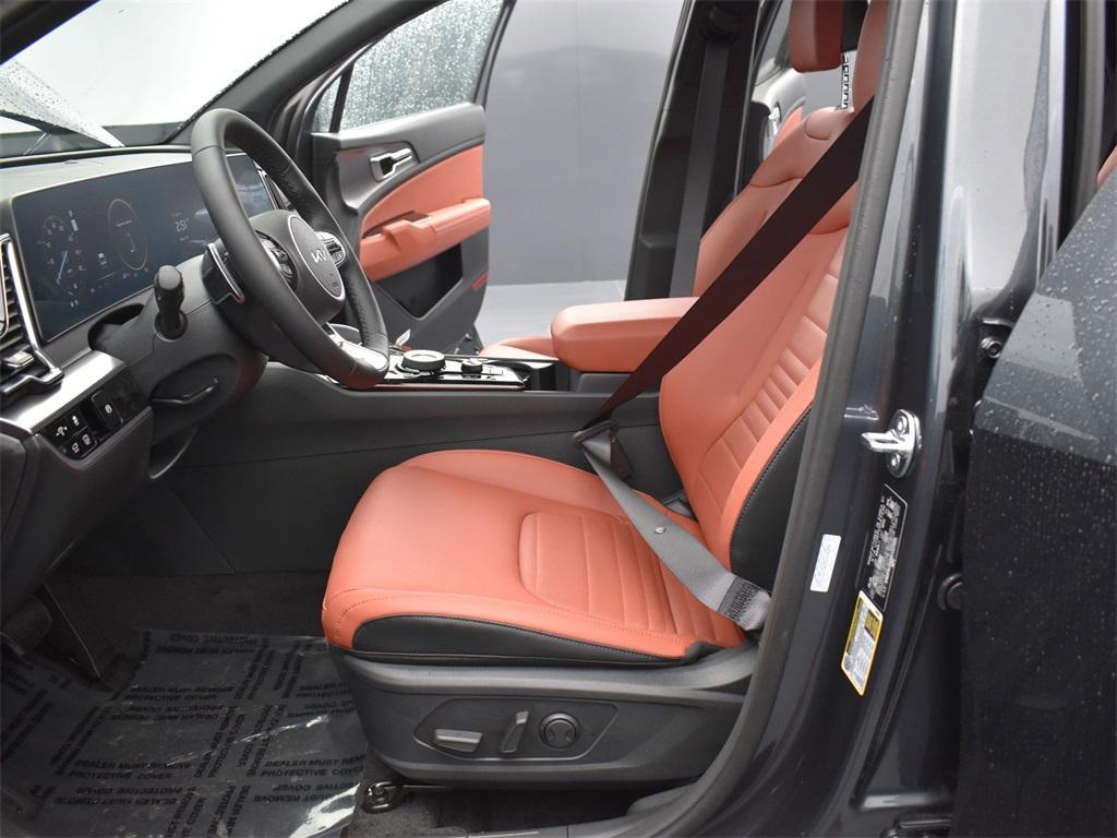 new 2025 Kia Sportage Hybrid car, priced at $39,355