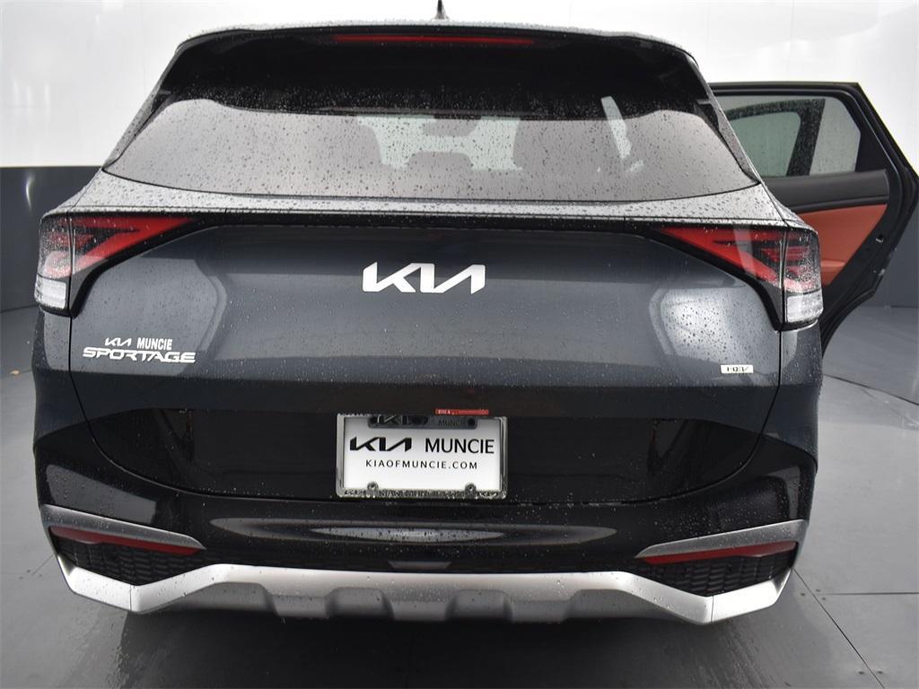 new 2025 Kia Sportage Hybrid car, priced at $39,355