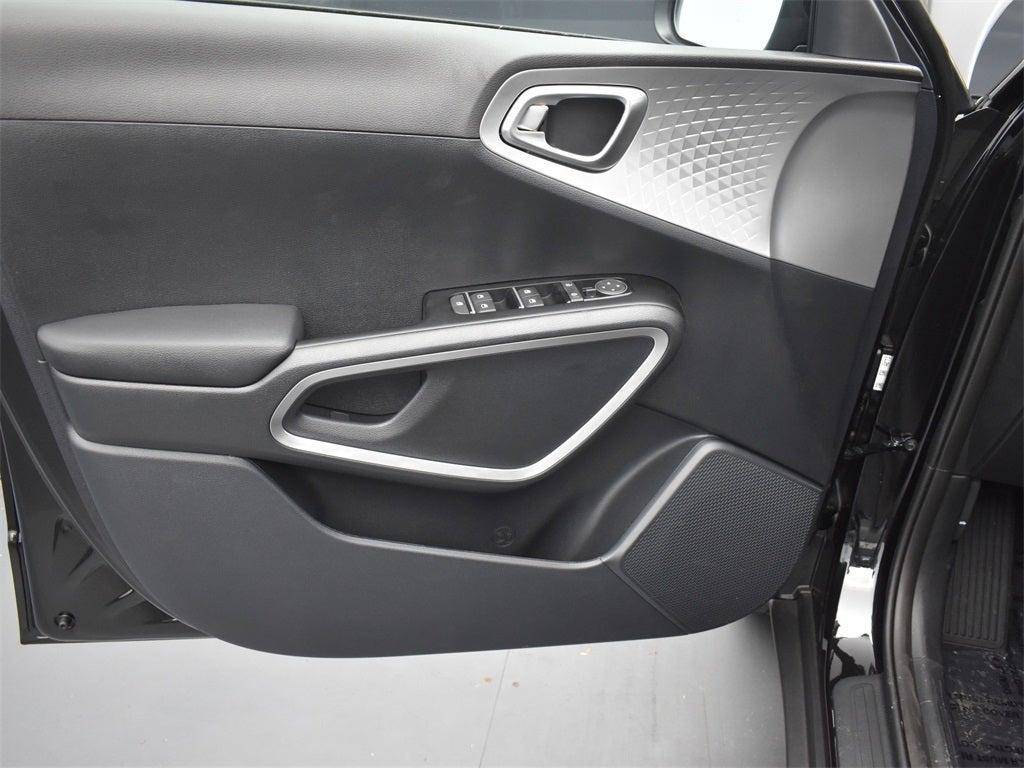 new 2025 Kia Soul car, priced at $21,524