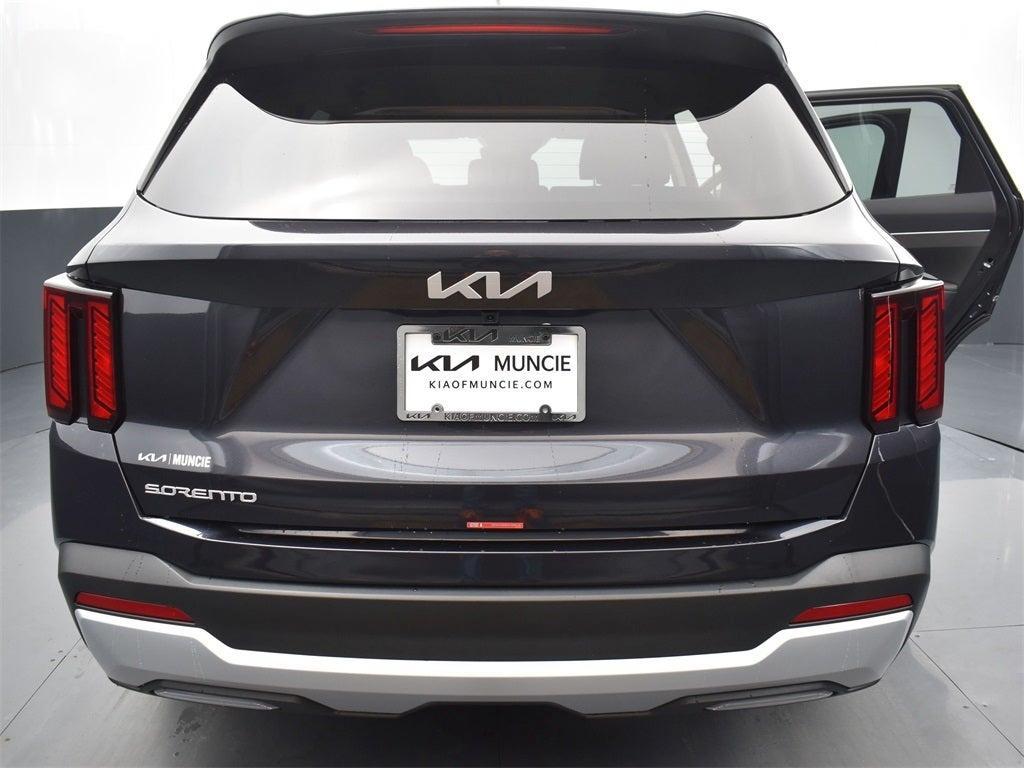 used 2025 Kia Sorento car, priced at $30,487