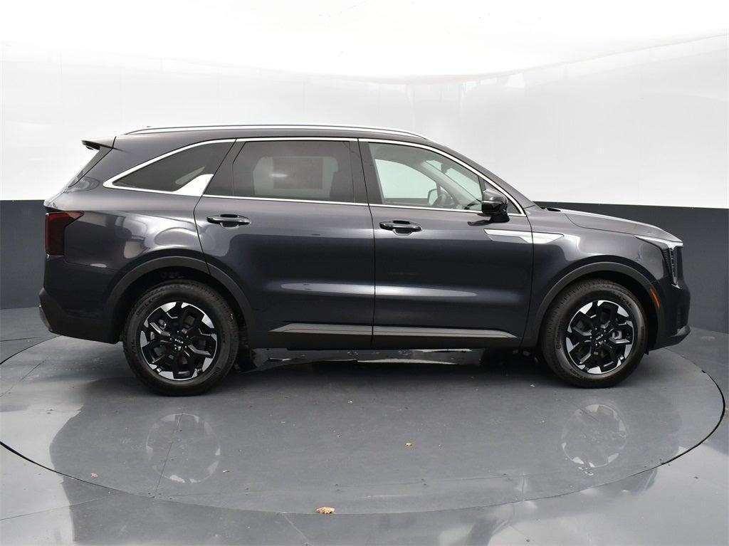 new 2025 Kia Sorento car, priced at $35,888