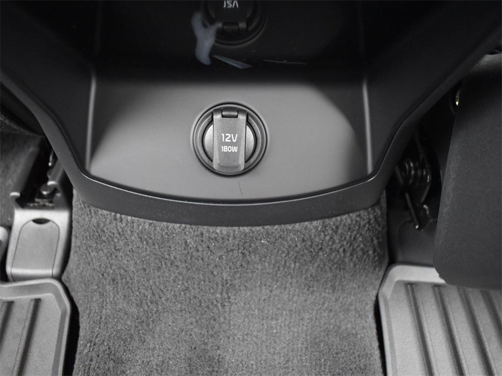 new 2025 Kia Sorento car, priced at $39,512
