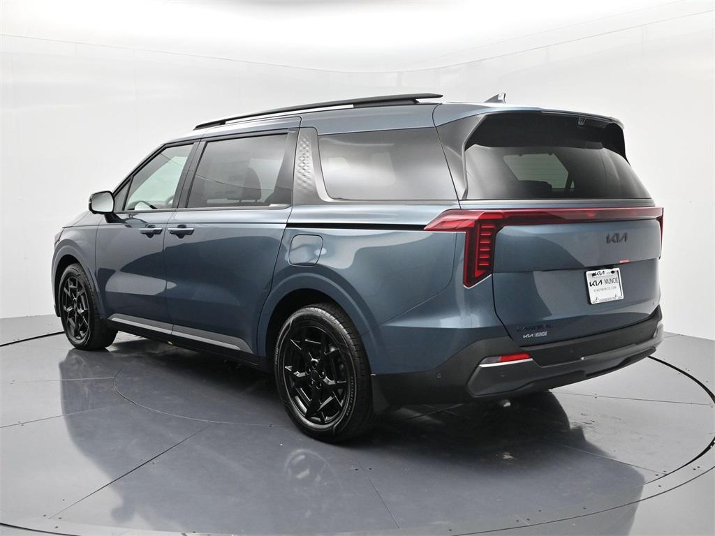 new 2026 Kia Carnival Hybrid car, priced at $52,737