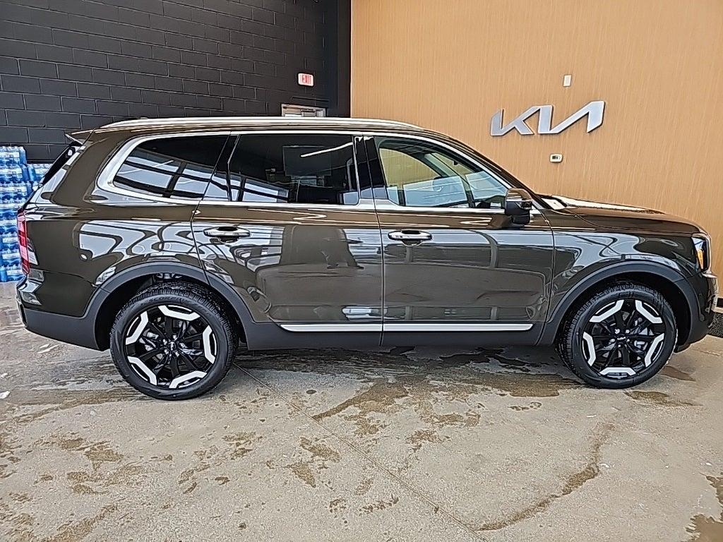 new 2025 Kia Telluride car, priced at $41,232